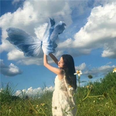 黑料吃瓜 - 某95后小花被曝学历造假，母校回应引争议